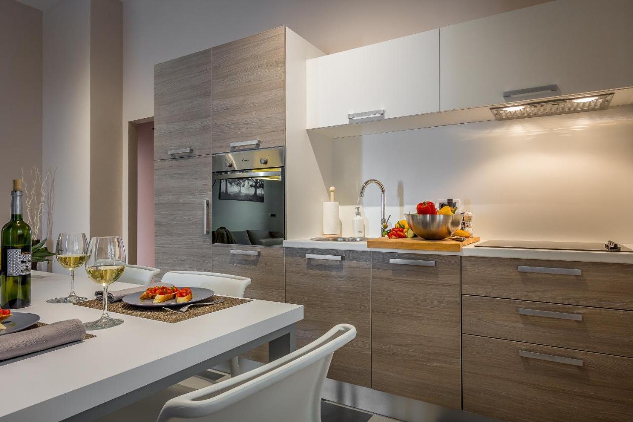 Apartment Maris 罗维尼 外观 照片